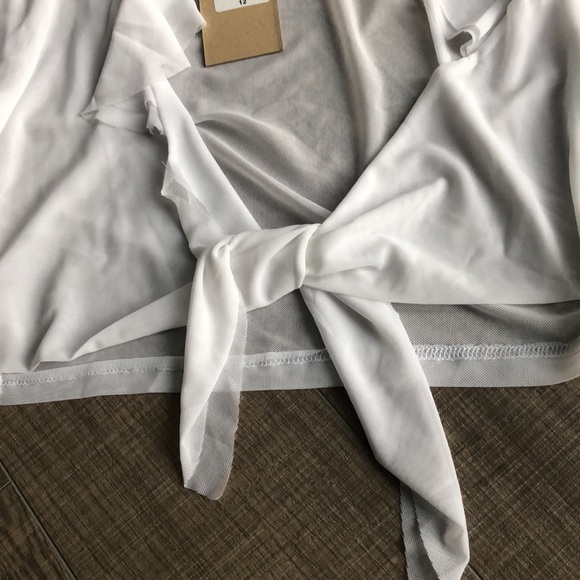 VERGE GIRL SHEER TIE UP TOP - Picture 2 of 3